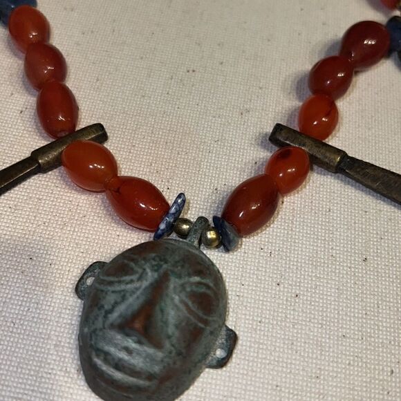 Red Beaded Necklace Metal Tribe Pendants VINTAGE - Picture 2 of 4